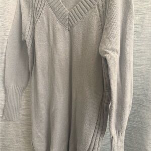 SHEIN Light Gray V-Neck Sweater